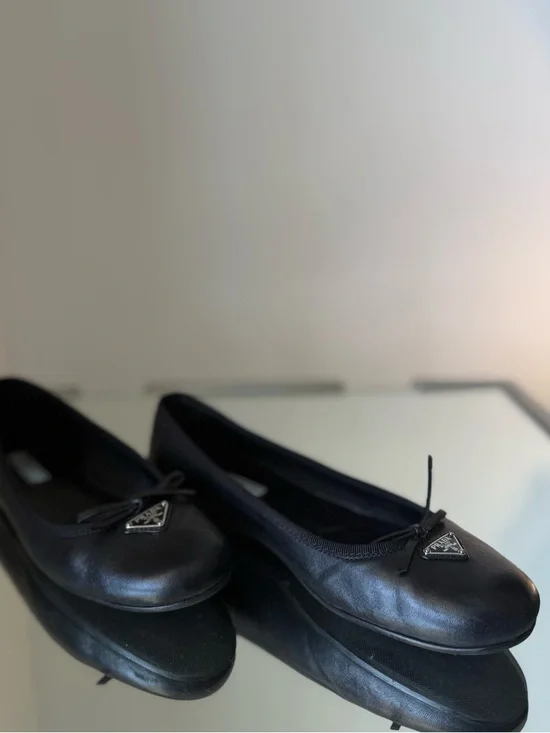 Prada Black Leather Triangle Logo Bow Flat 36.5 - Picture 7 of 11